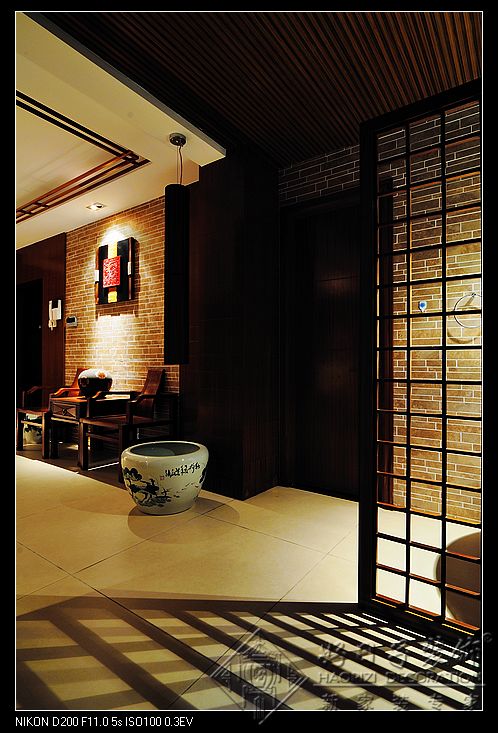 福州三室一厅中式古典棕色装修效果图_04 福州三室一厅中式古典棕色装修效果图2013图片_04